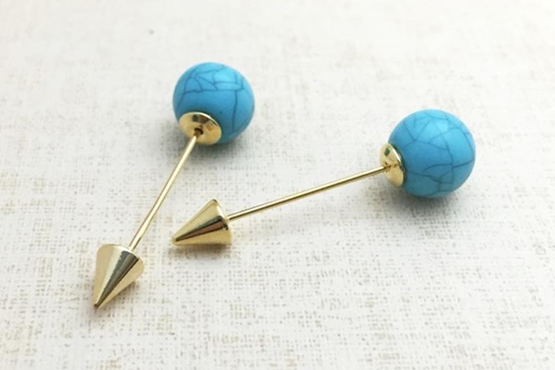 [Ozel] Subtle Charm Glossy Turquoise Gemstone Brass Earrings